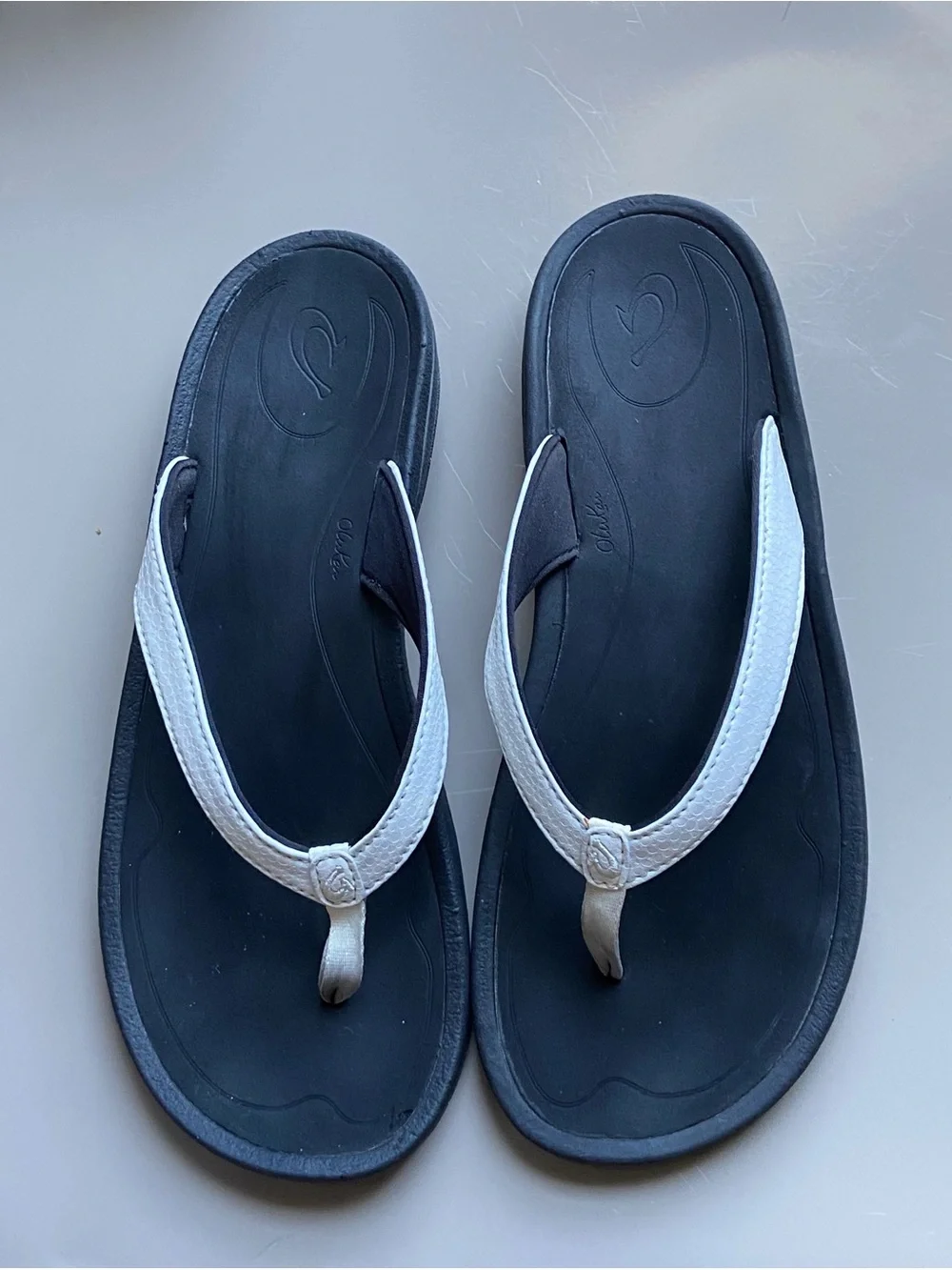 OluKai classic thong